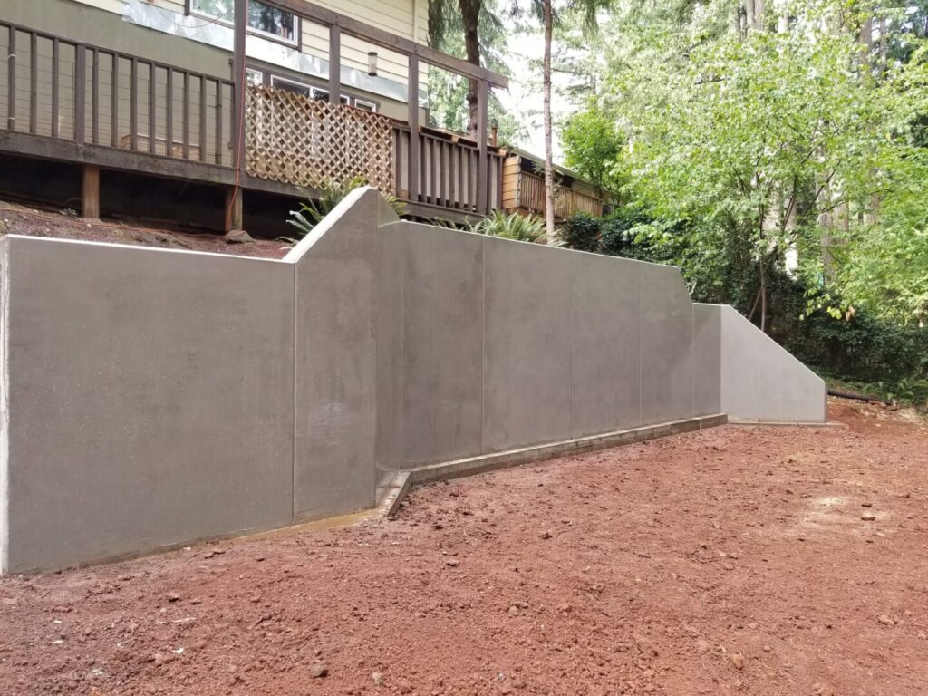 concrete retaining wall